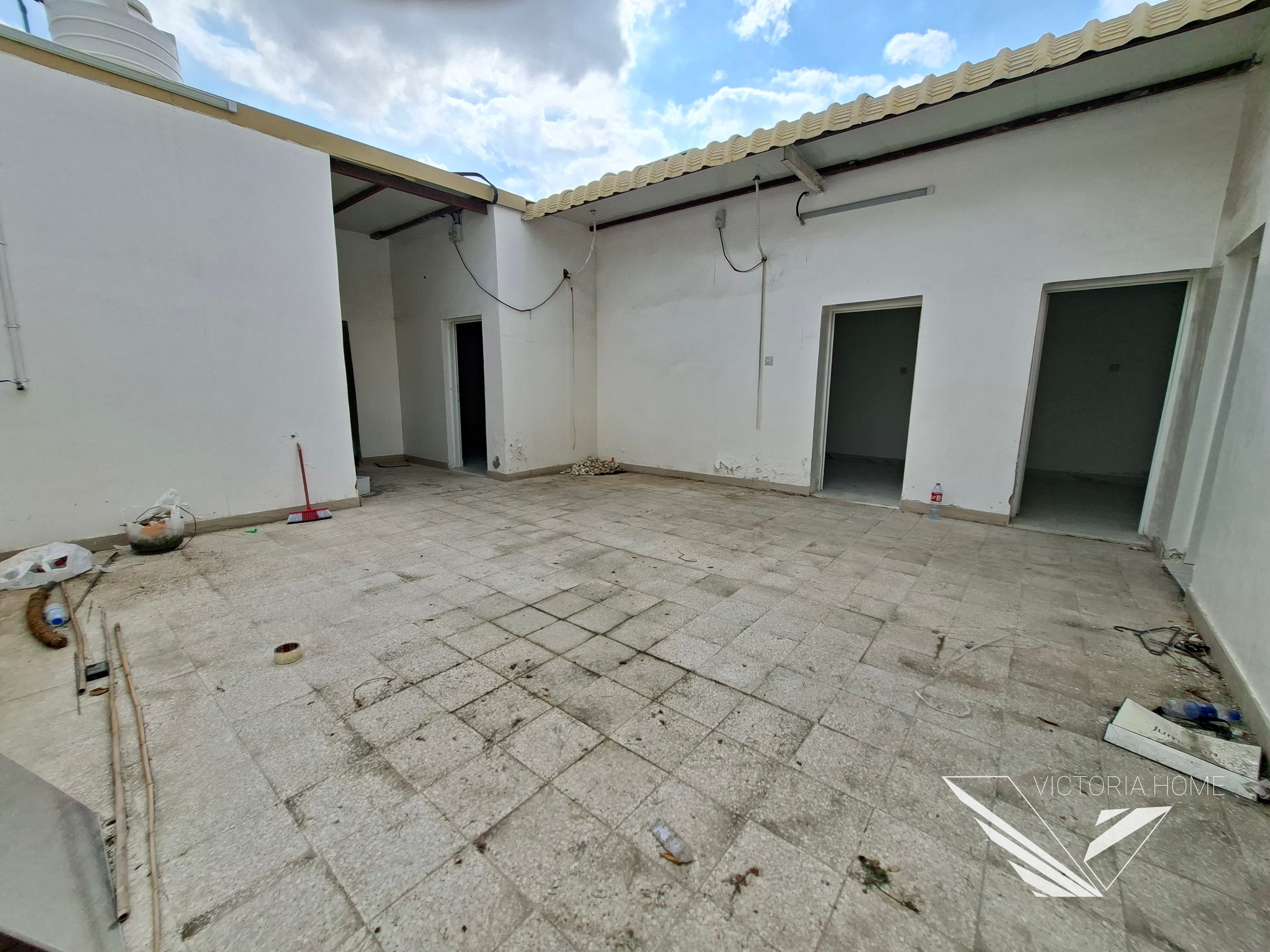 Ready to move Spacious 3 BHK Villa Split ac master bedroom just 58k