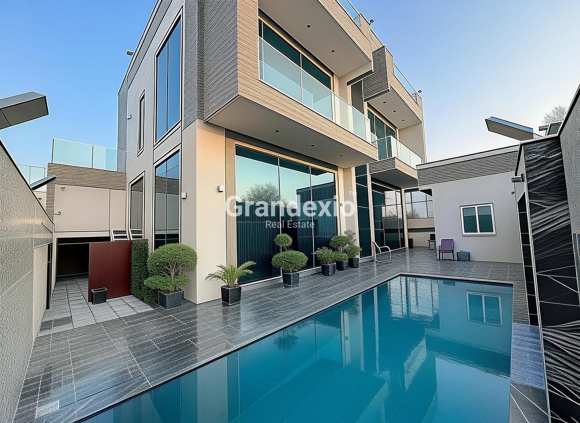 Rooftop Burj Khalifa & Burj Al Arab View | Italian Marble | Parking for 8