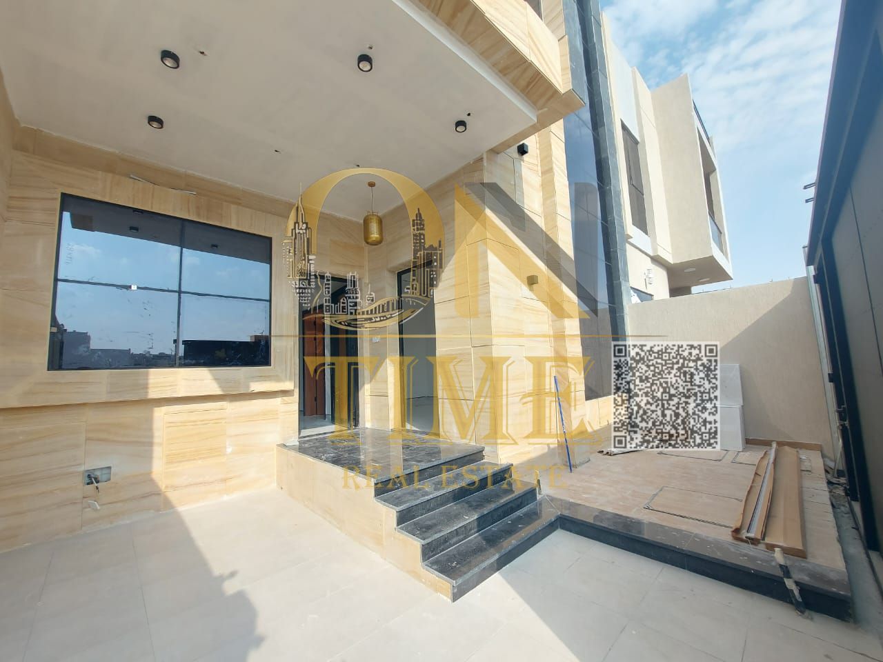 Spacious area | Prime location | Open view