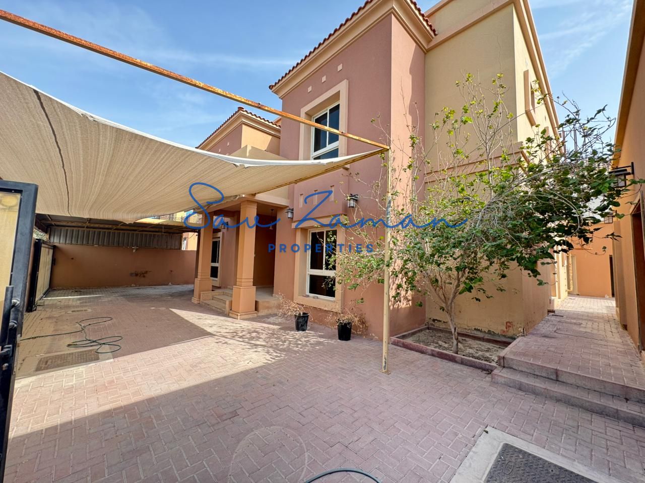 BRIGHT & AIRY BEACH FRONT 6BR VILLA WITH SERVANT BLOCK