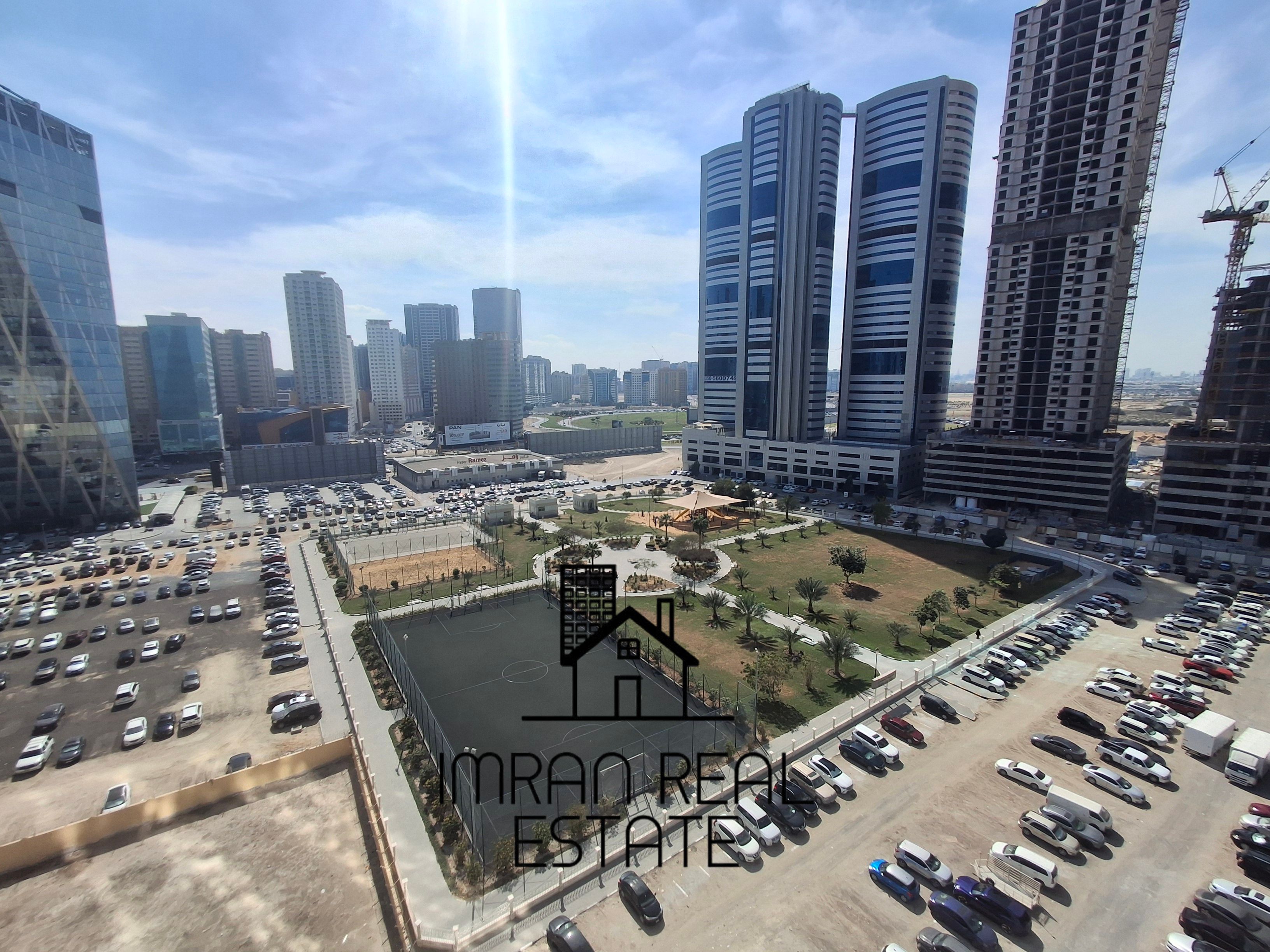 Lavish 2BHK Apartment|Barand New |With parking free|Balcony|Prime Location