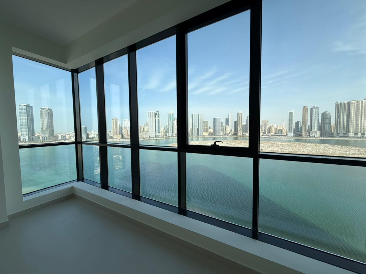 Brand new apartment with sea view | 2 parking spaces | Gym | Swimming pool | Sauna | Jacuzzi | Kids' area | Master maid's room | Contract attested by