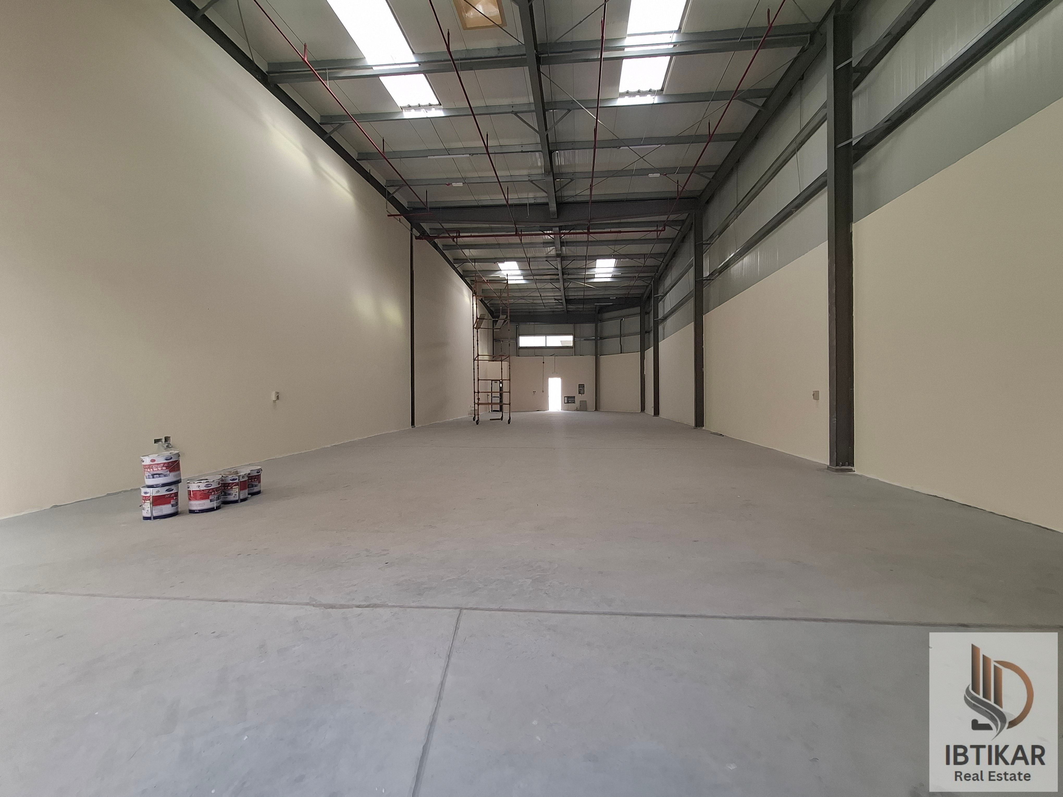 WEARHOUSE AVAILABLE FOR STORAGE