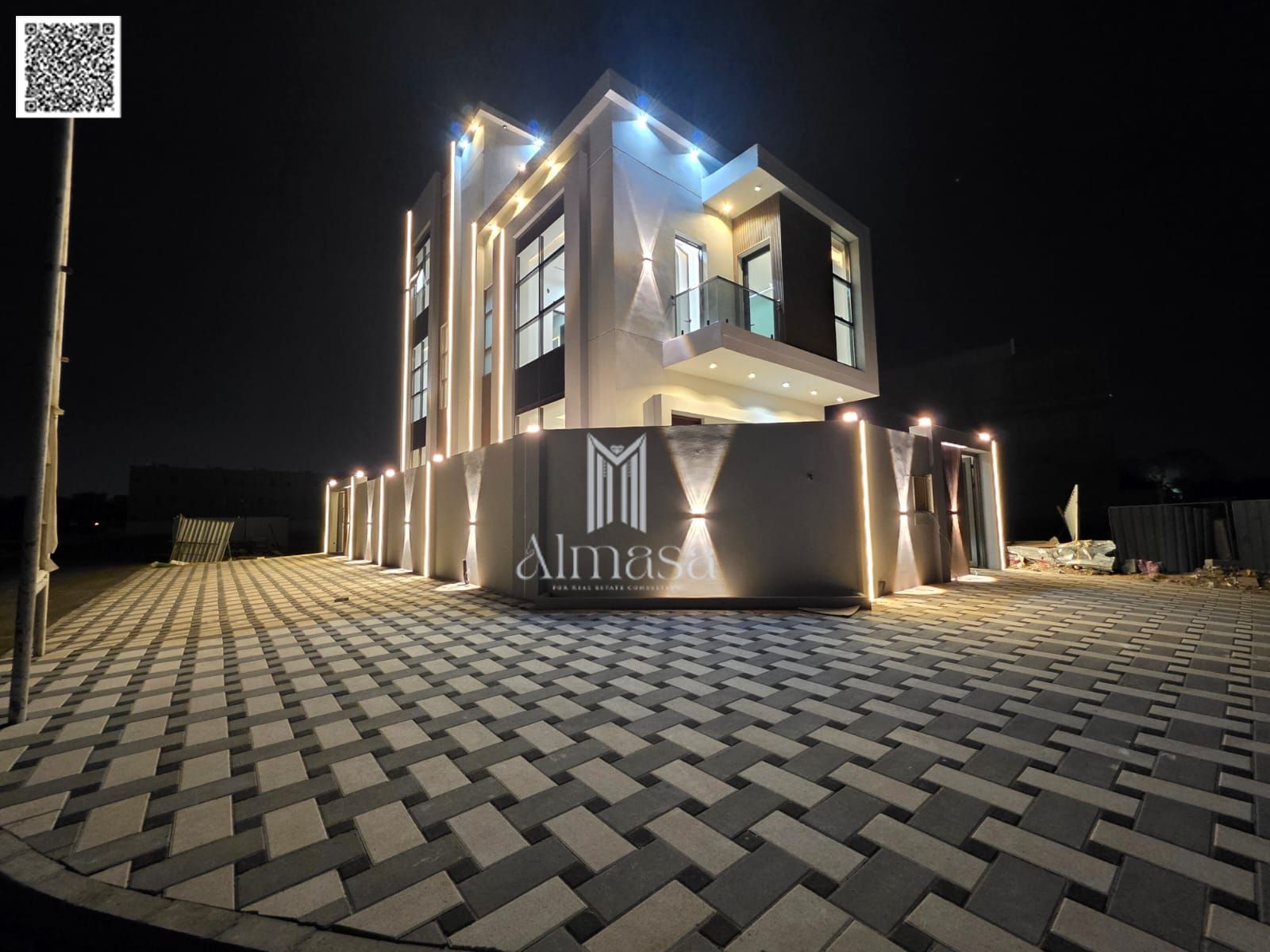 A golden opportunity to own a two-story corner villa with a roof terrace, European design, VIP finishing, including registration and ownership fees.