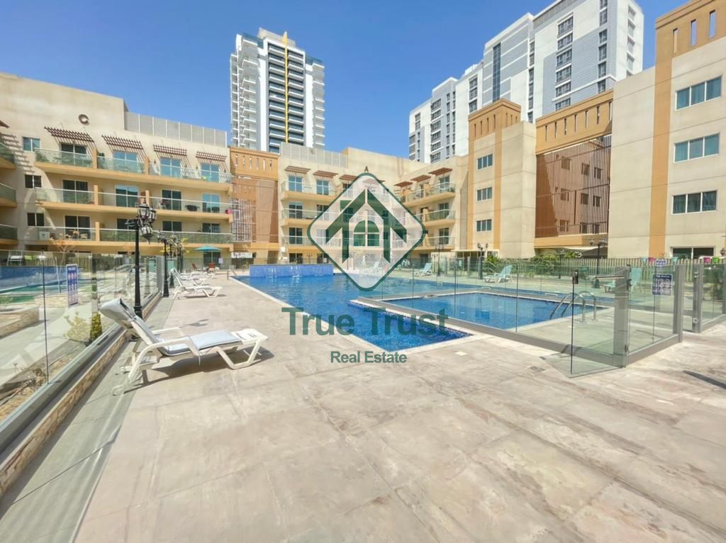 READY TO MOVE l GREAT LOCATION l CALL ME