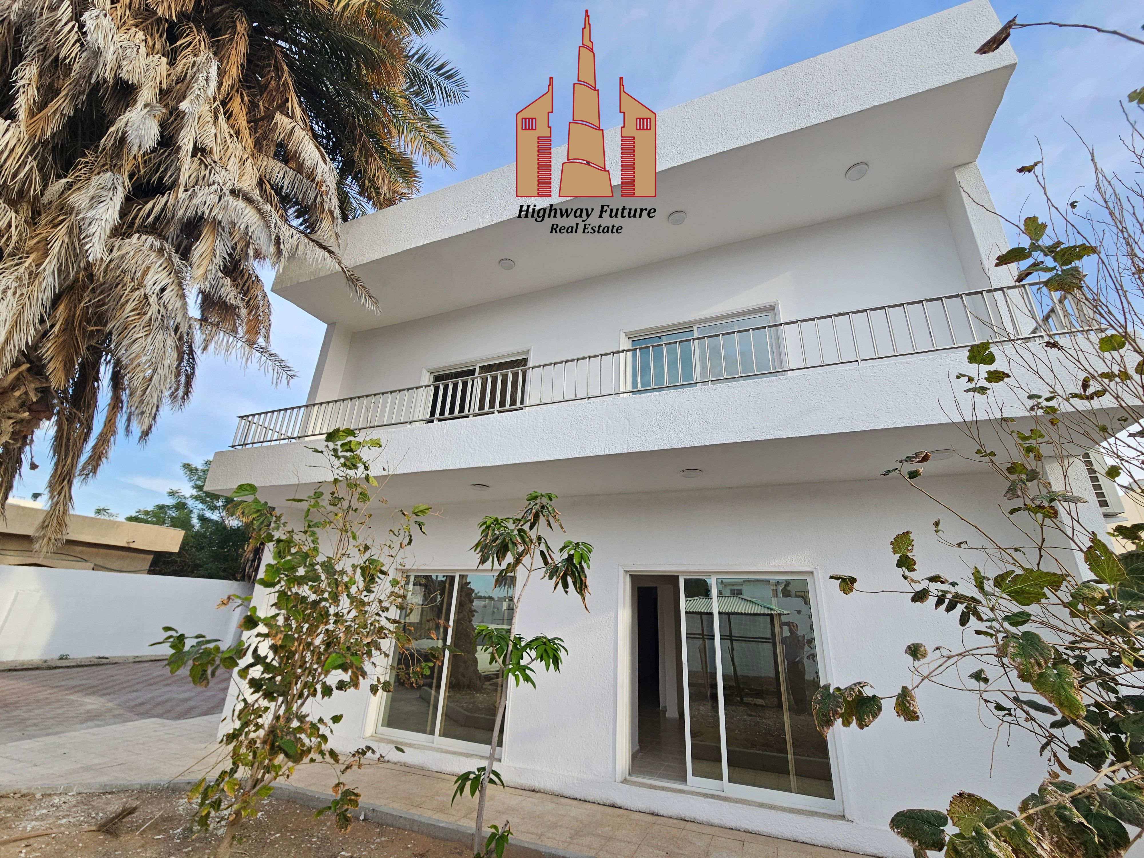 7 Bedroom 2 Big Hall 2 Big kitchan Big yard gaedan parking like new Villa 150k