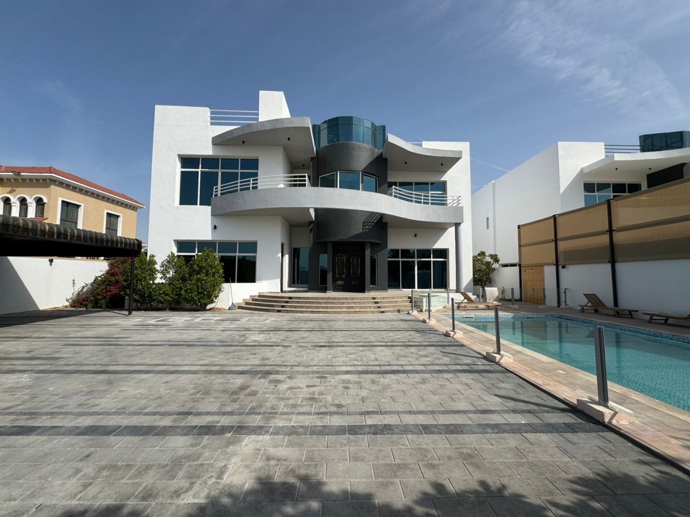 Modern 5BR Ensuite Villa with Pool|High-End Finishes