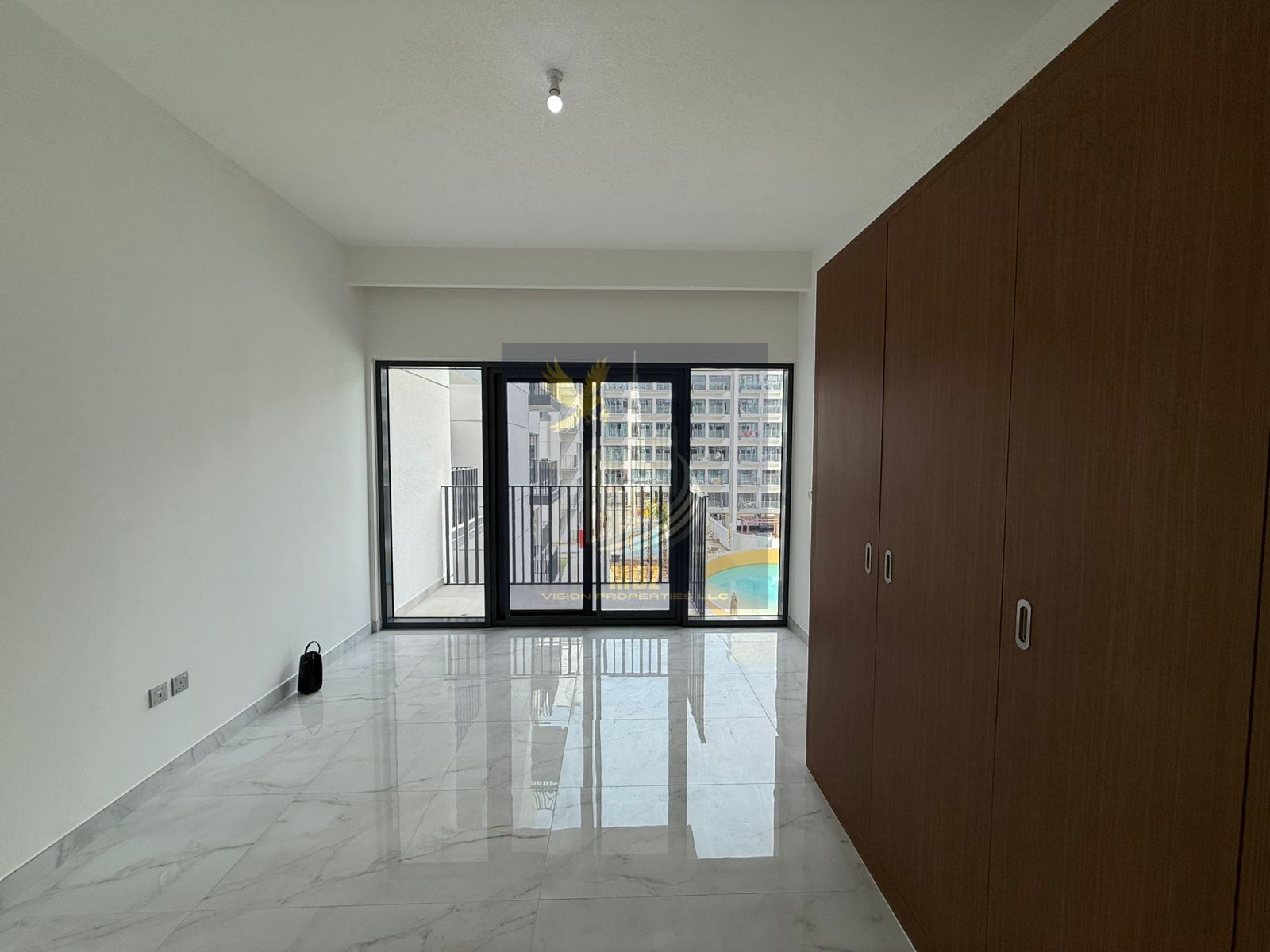 Brand New | Chiller Free Studio | Pool View