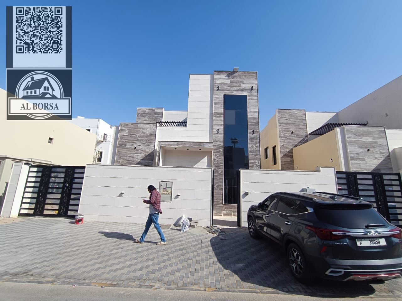 Villa for rent in Al Zahia, 4 master bedrooms, living room, majlis, kitchen, and maid's room. Designed by Abu Khalifa.