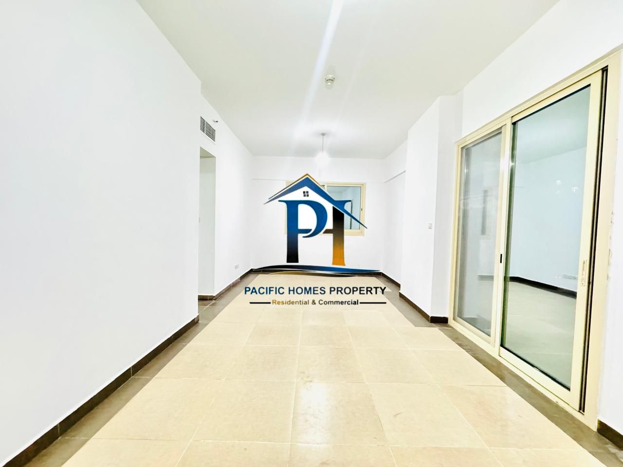 Modern & Spacious 01 BHK Apt Available With All Amenities{{ ON Prime location}}