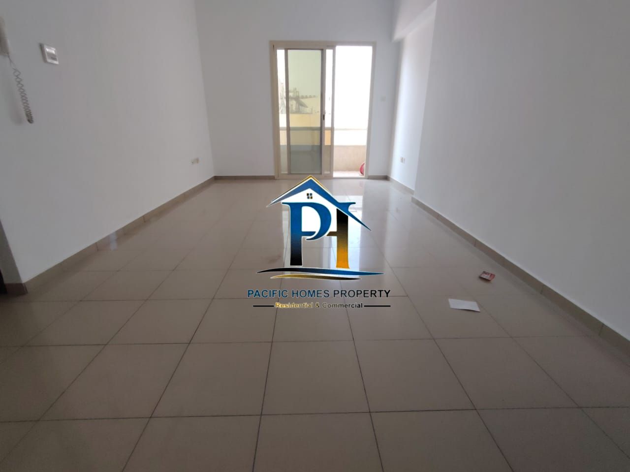 BEHIND ZULEKHA=LUXURY 1 BHK WITH 2 BATHS=WITH BALCONY=WITH ALL FACILITIES