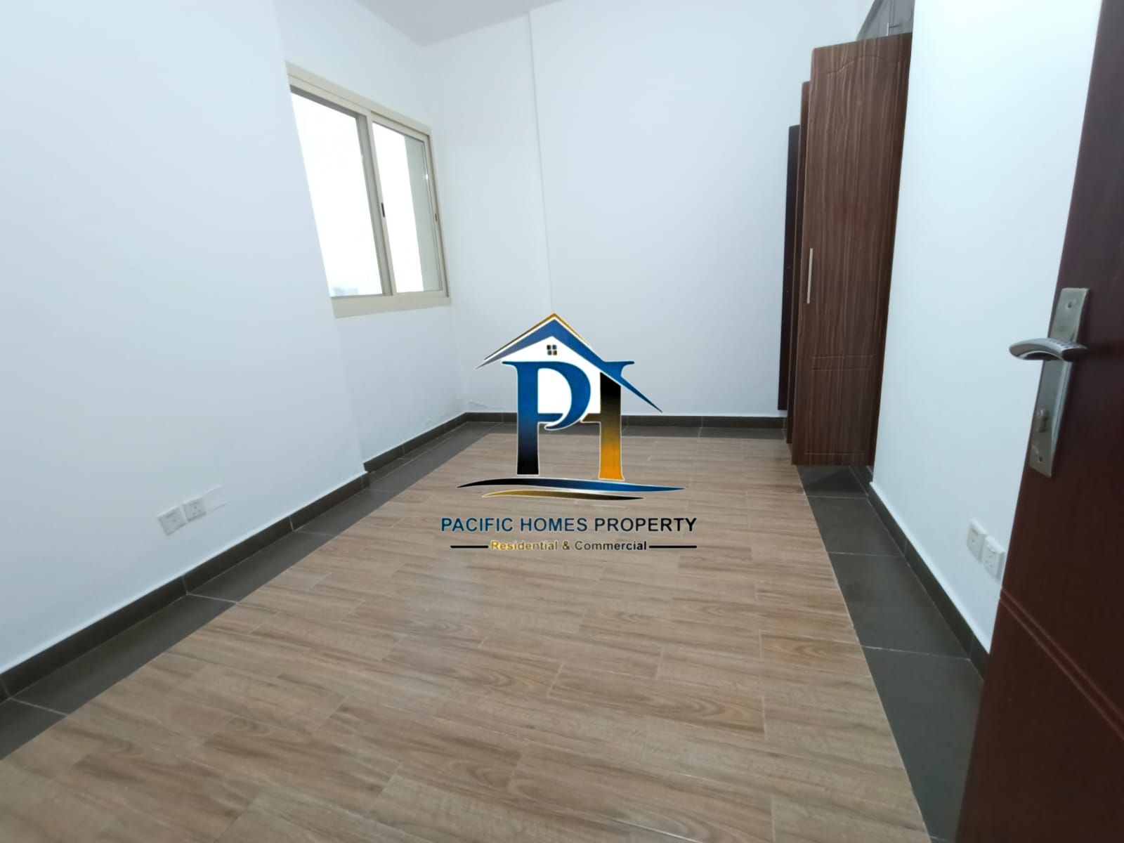 @ CLOSE TO CENTER & DIYAFAH SCHOOL @ LUXURIOUS 3BHK APARTMENT AVAILABLE WITH All AMENITIES . . . . . .