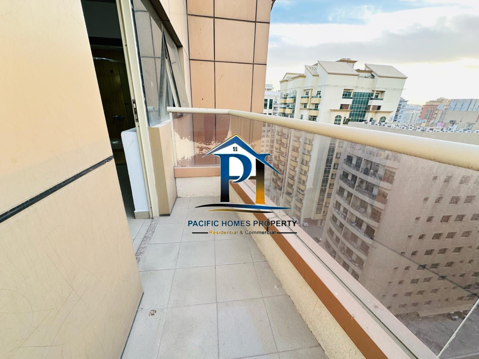 Cheap Price . . Near By Park . . Luxurious 1 Bhk Apt . . All F@cilities @ Al Nahda Just 48 k