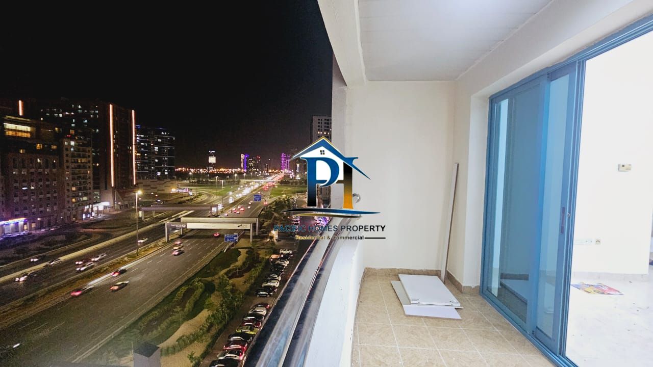 3 BEDRROM BIG SIZE CLOSE TO METRO FOR FAMILY 1 MONTH FREE