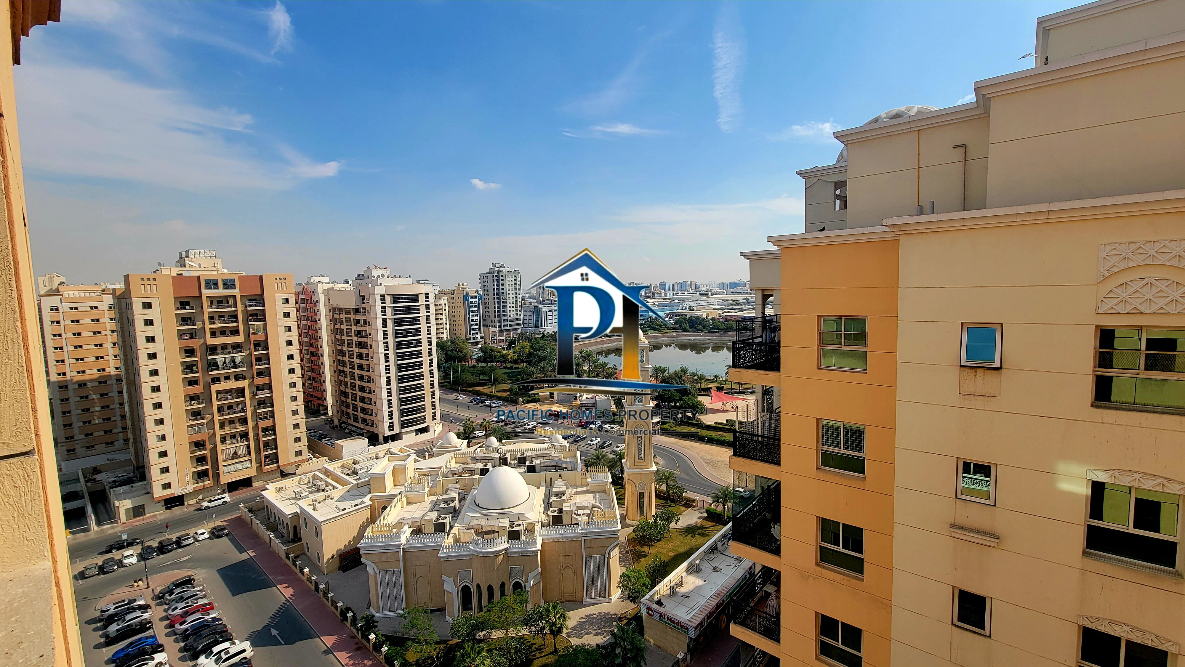 NEAR TO POND PARK 2B APTARTMINT WITH 3BATH WITH GYM POOL PARKING WITH ALL FACILITIES ONLY IN 68k