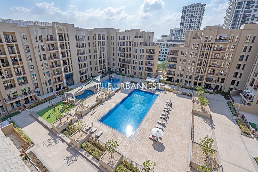 Exclusive | Upgraded Corner Unit | Furnished | VOT