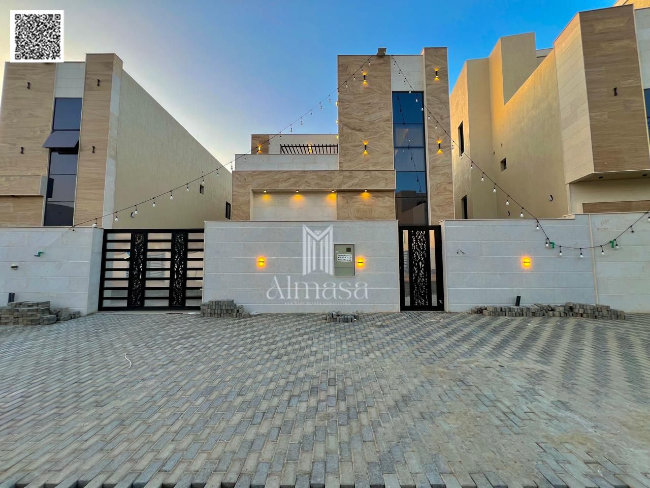For sale modern villa fully stone finished very luxurious