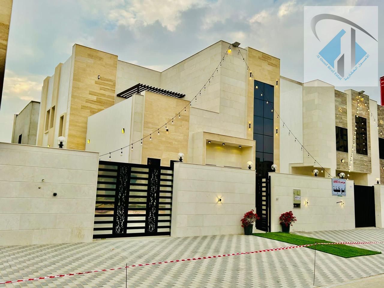 Villa for rent – Al Zahia | 4 bedrooms Majlis Living room
