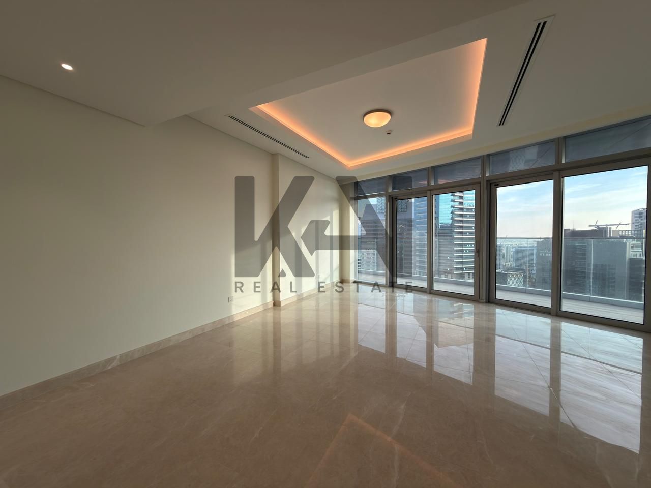 High Floor | Canal View | Prestigious