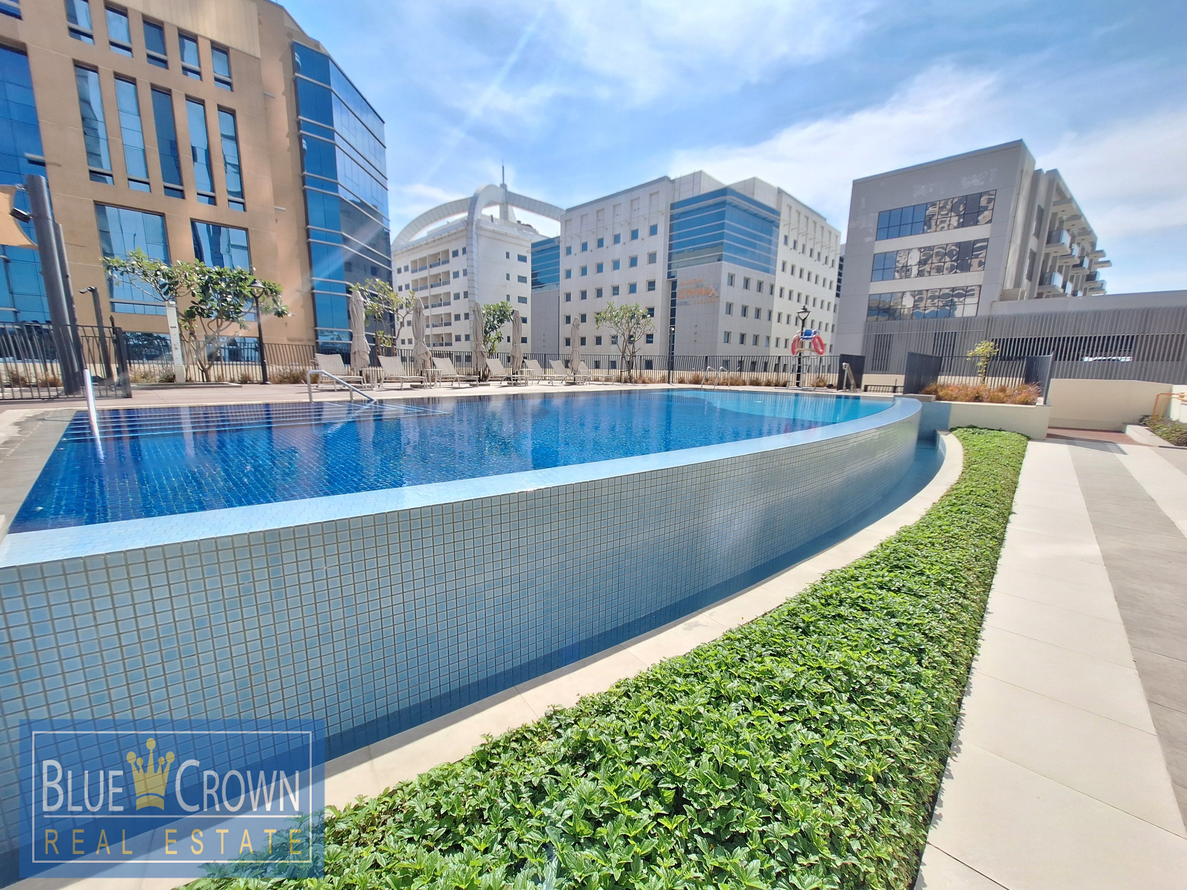 Skyline View! Morden Finishing! 1BHK! Ready To Move