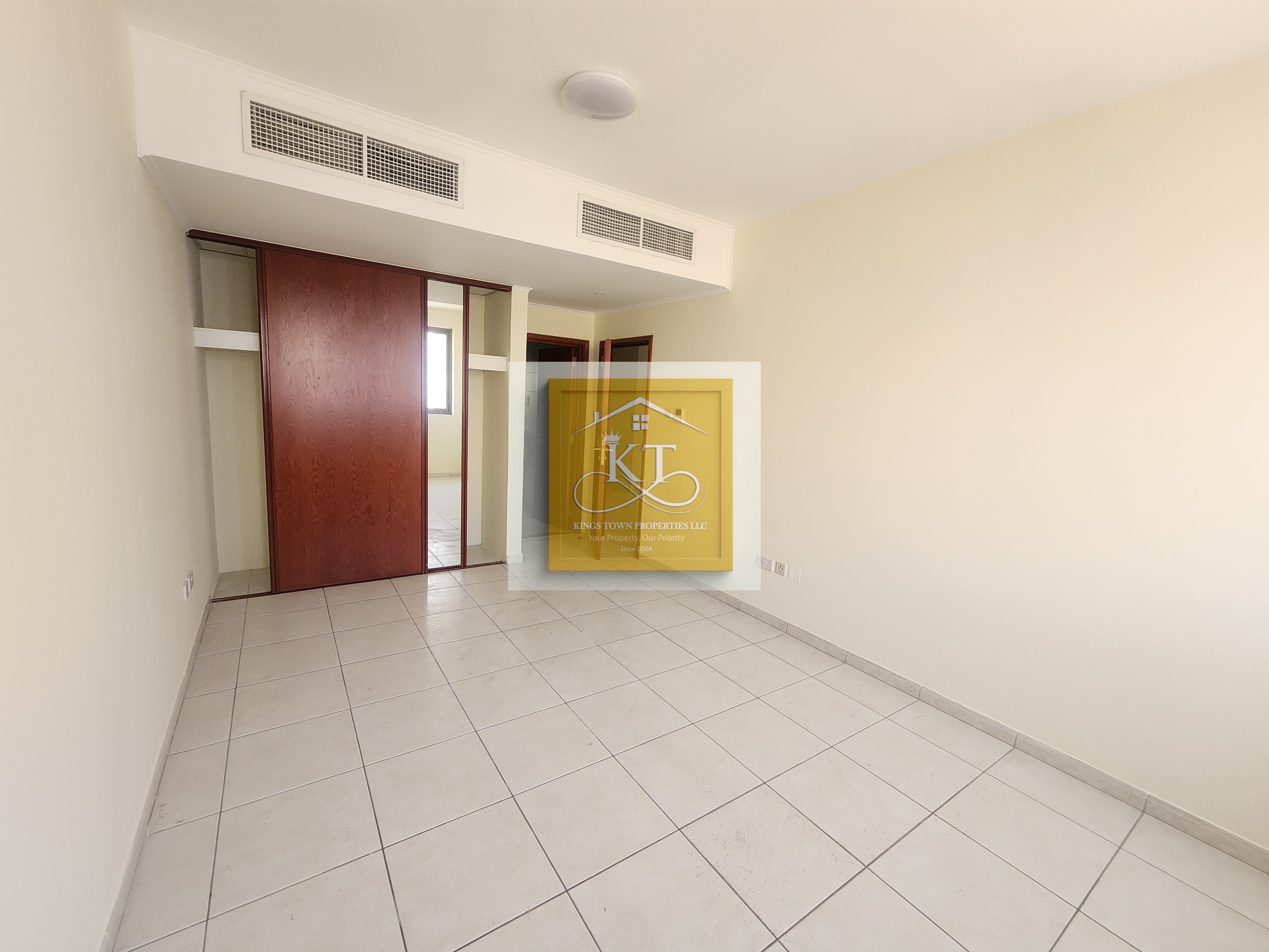 Chiller Free!! 2 BR + Store!! Pool,GYM,BBQ Area!! Family Only!! Near burjuman Metro!!