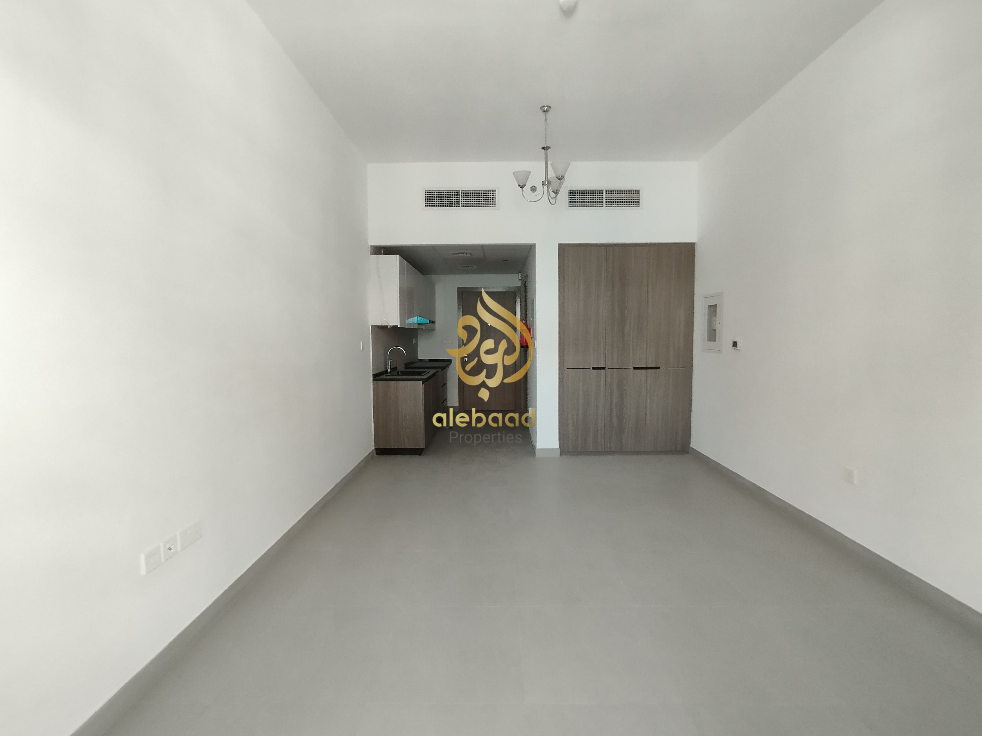 Luxury And Specious Studio Flat Available For Family With All Amenities Prime Location