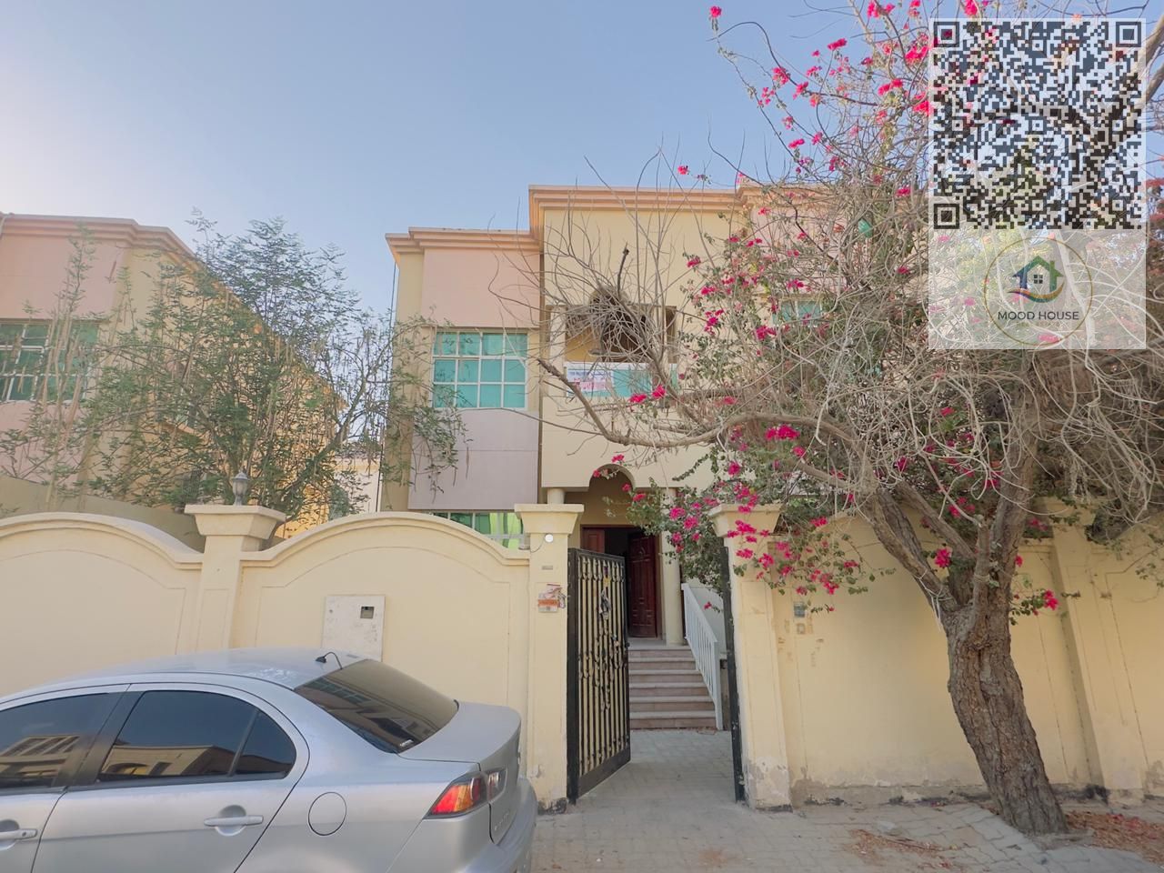 distinguished villa is available for rent in Al Mowaihat 3, offering an ideal residential option for families seeking comfort, privacy, and generous