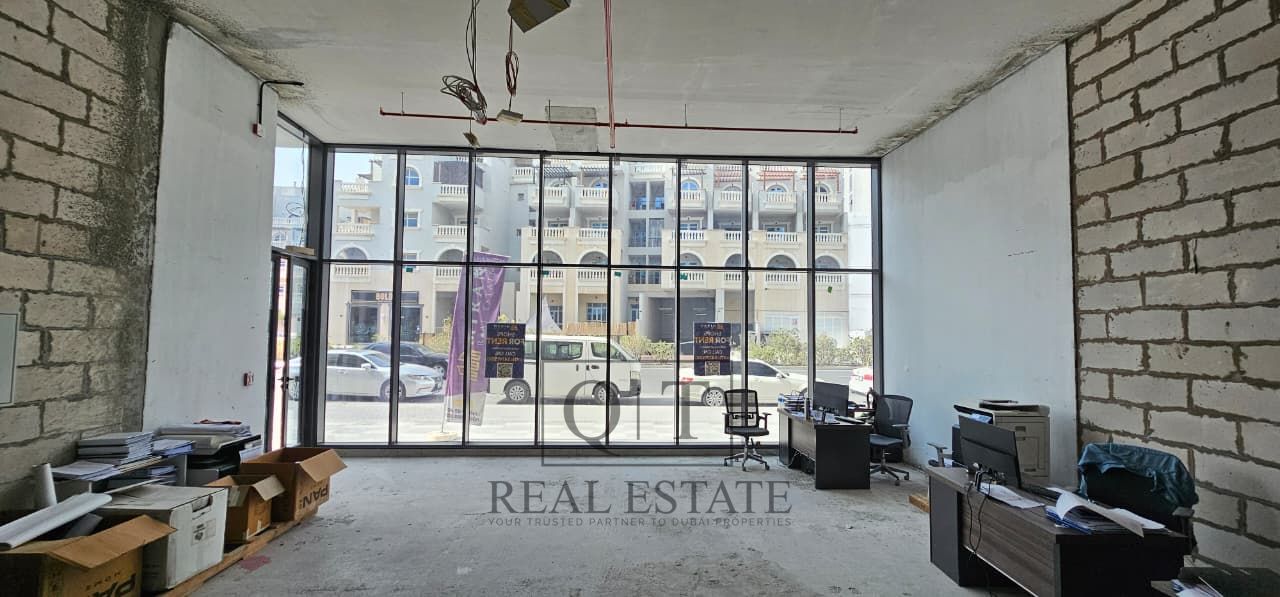PRIME RETAIL SPACE FOR LEASE | BRAND NEW | JVC