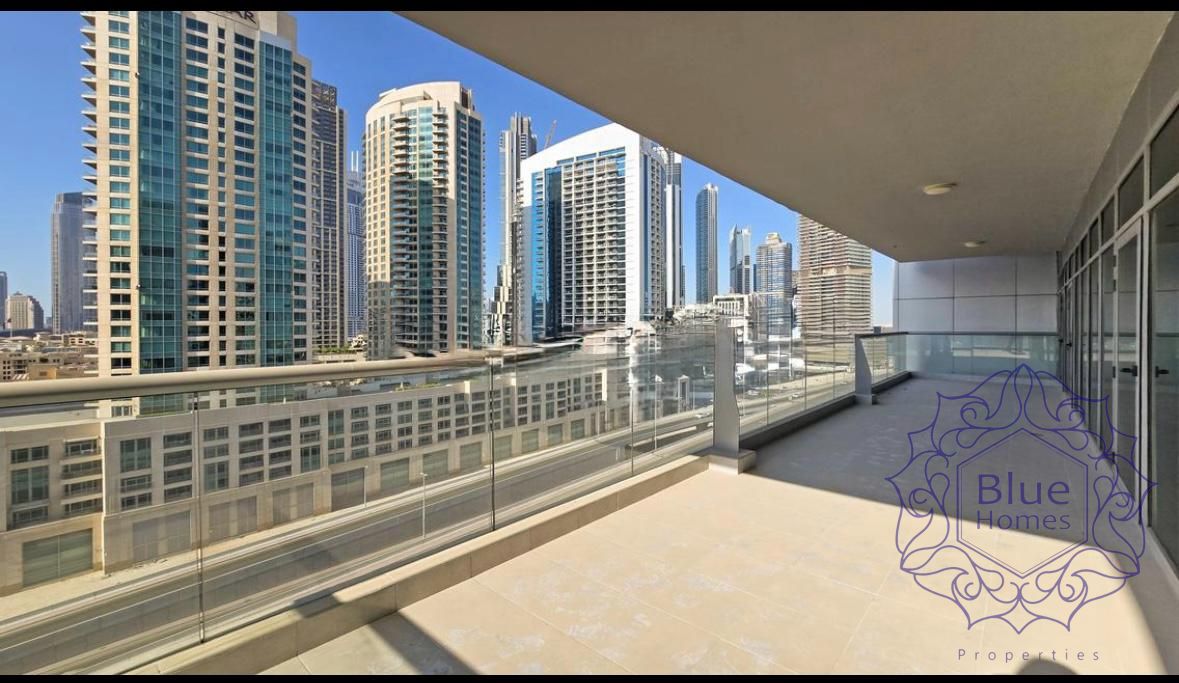 Expansive Layout | Prime Downtown View | High Floor