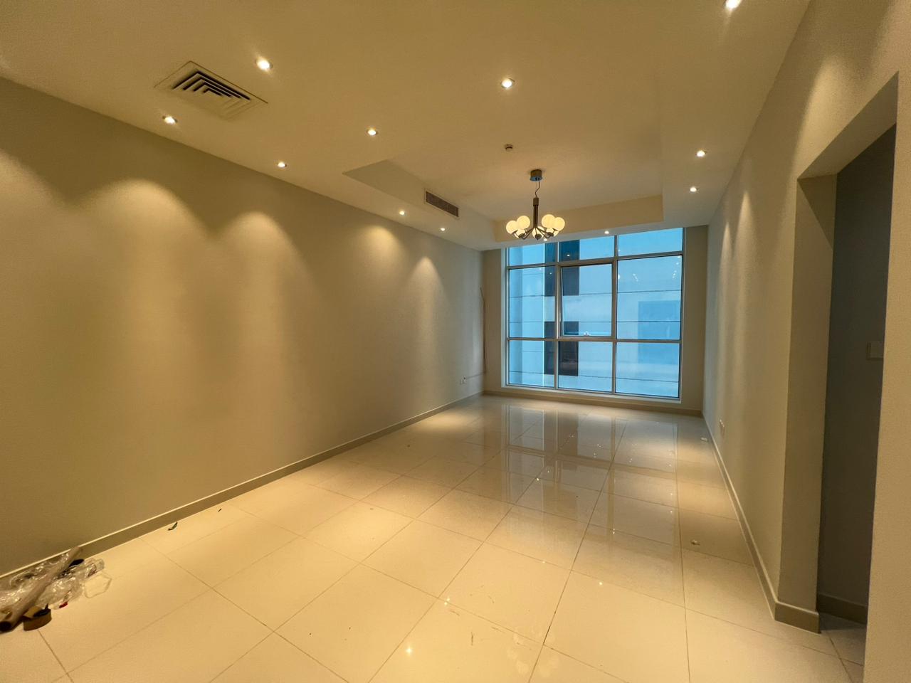 First occupant – luxury finishes – free parking – central air conditioning – master bedrooms – central air conditioning – easy access to Dubai exit.