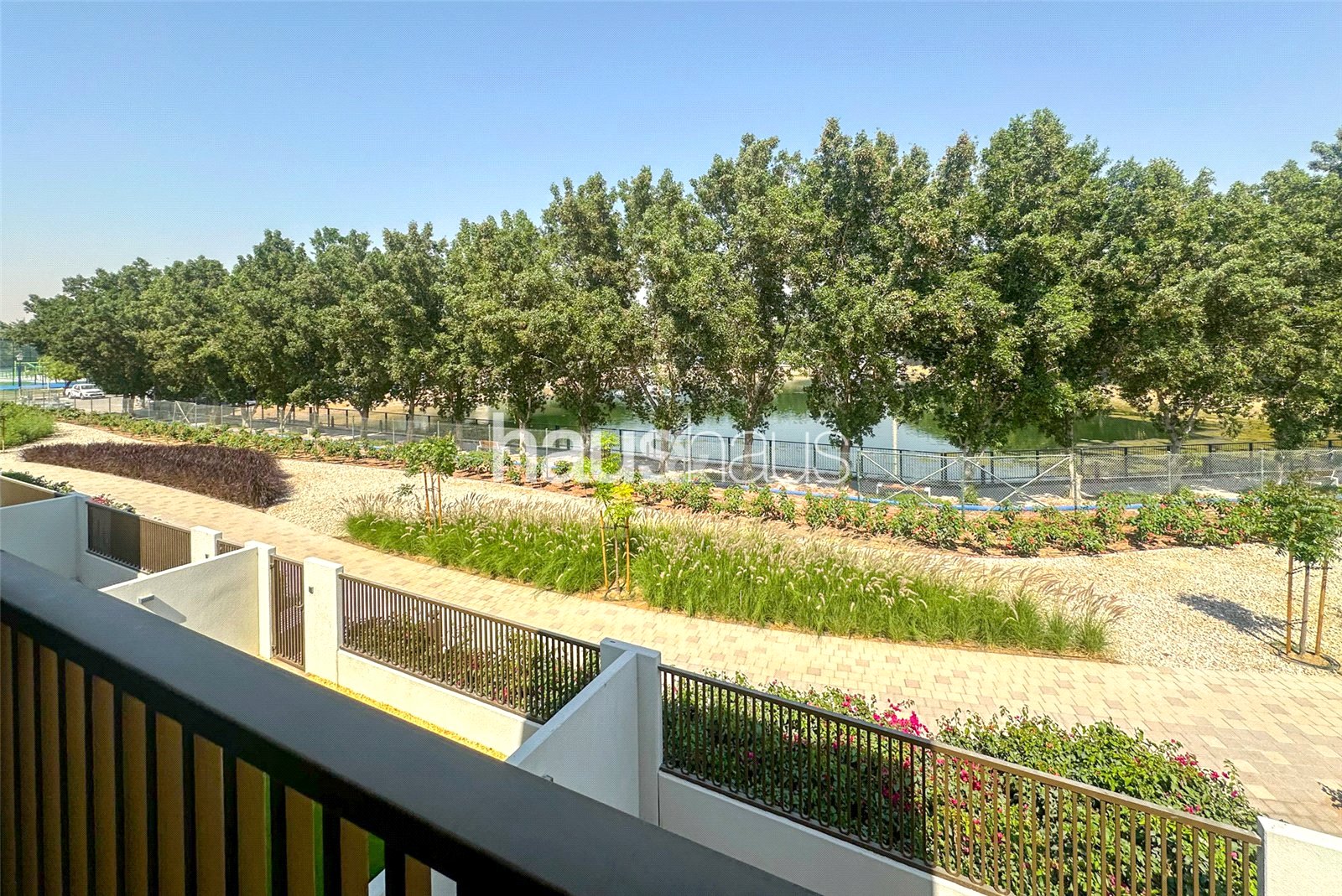 Huge Plot | Single Row | Lake Backing