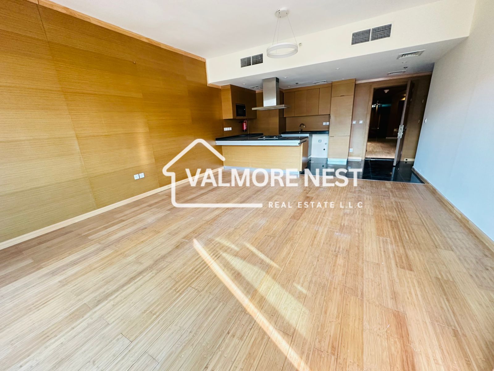 Versatile space I Best investment I Easy access