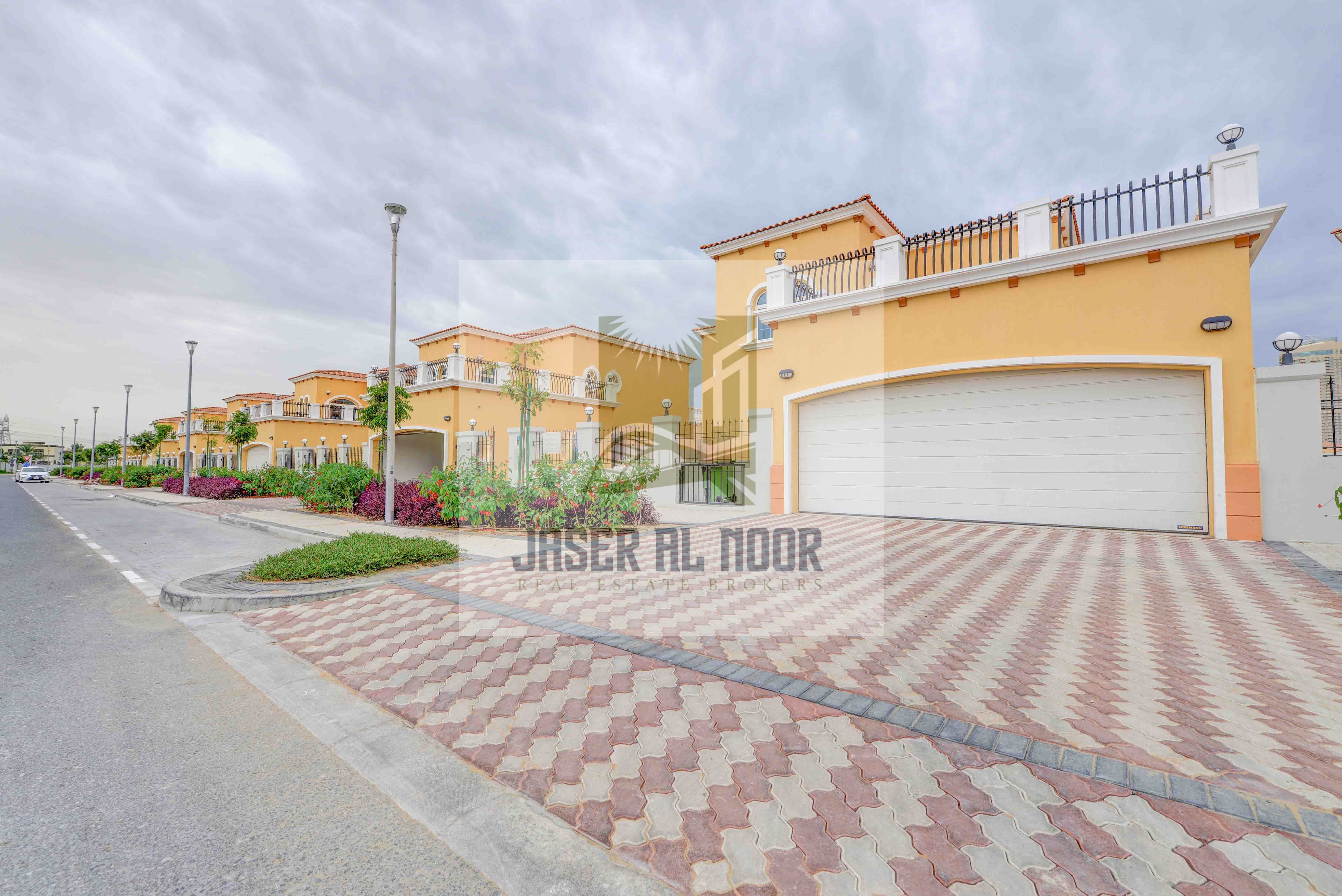 Large Landscaped Plot | Close to Lake and Mosque