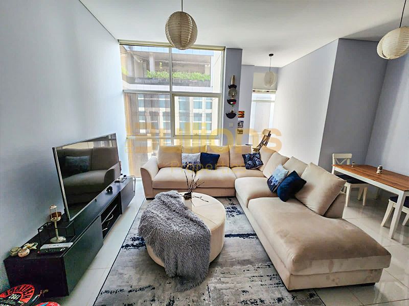 PRIME LOCATION | FULLY FURNISHED | SPACIOUS UNIT