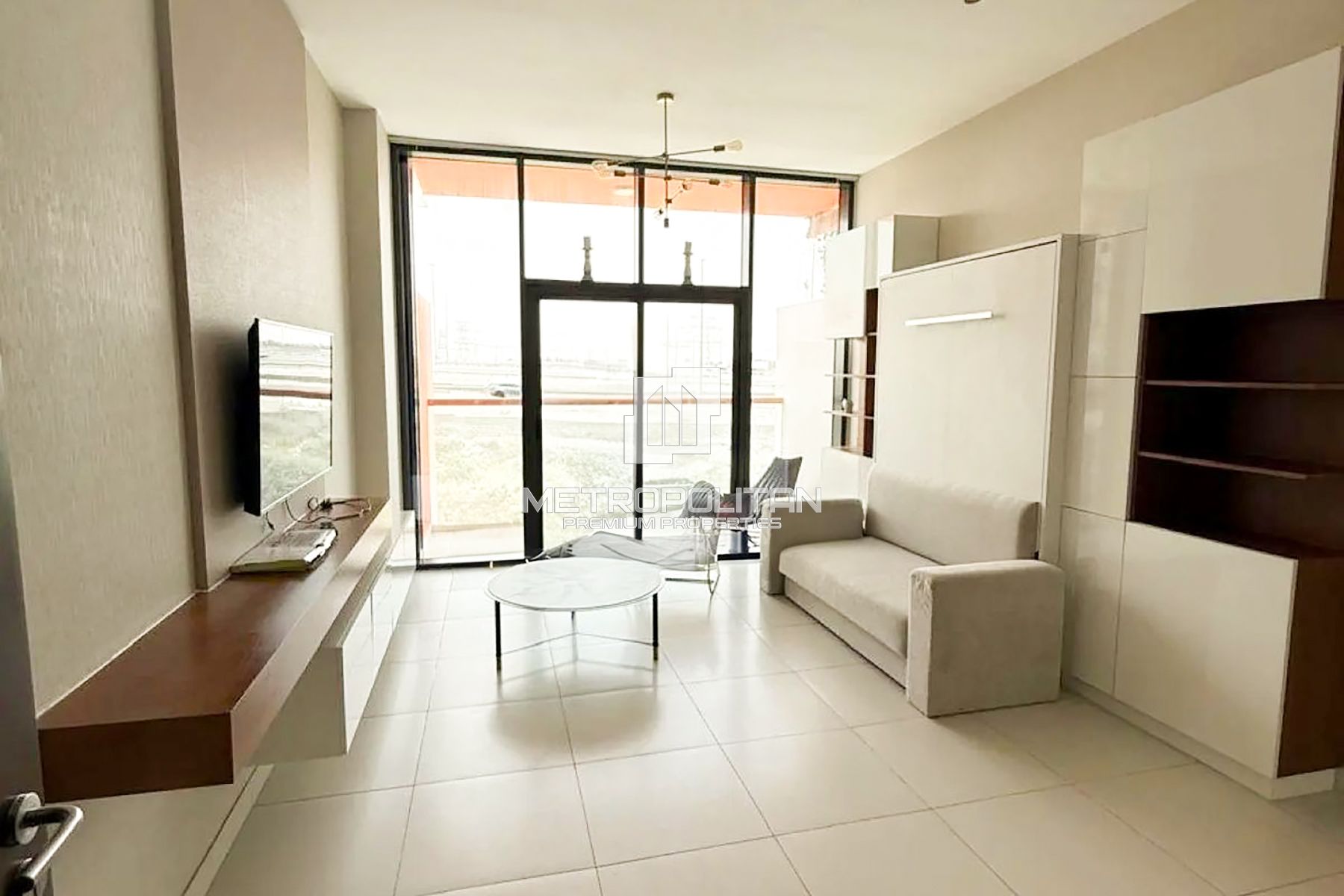 Furnished | Spacious | 1 Bedroom | Vacant March