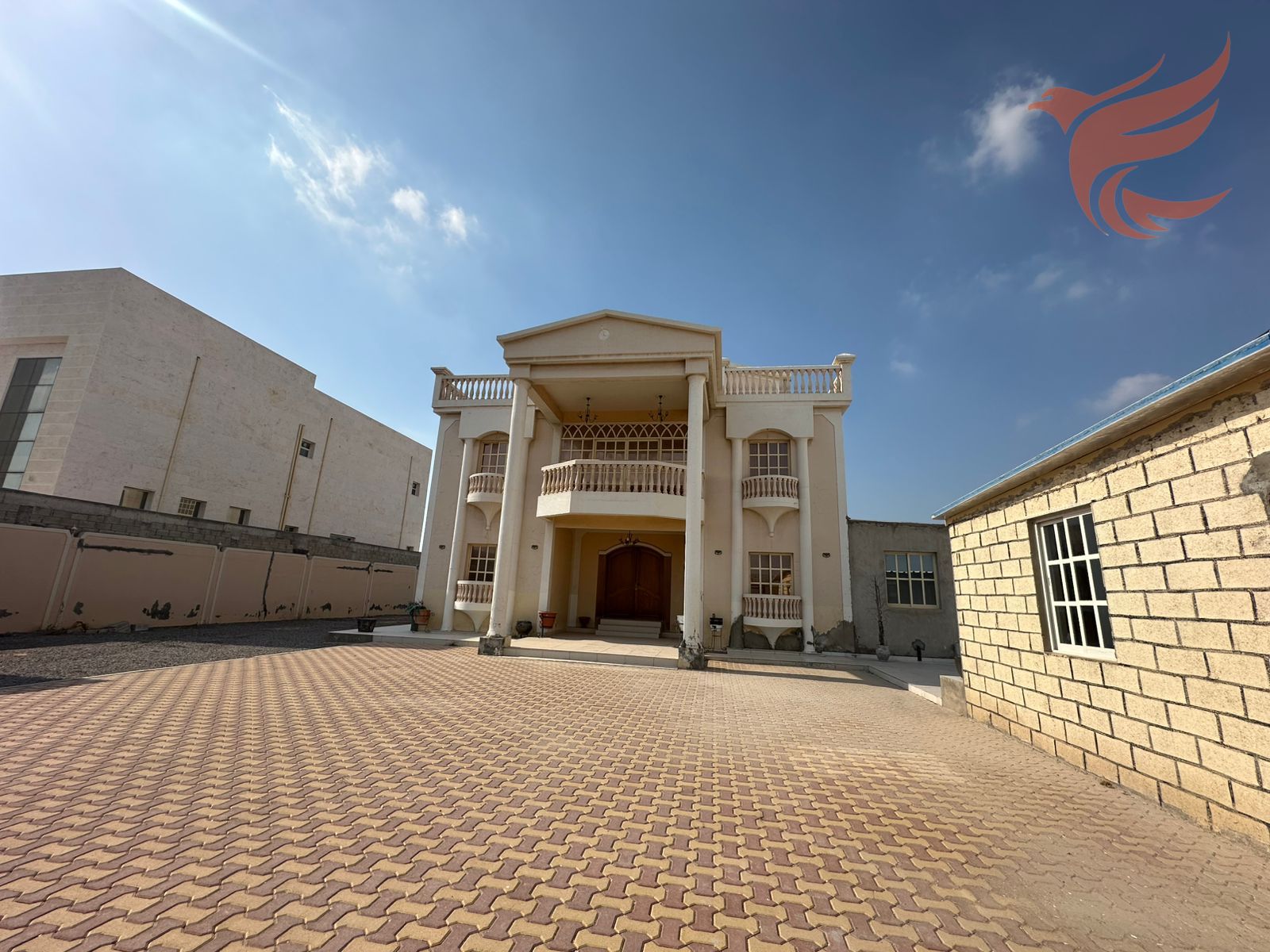 Charming 5 BR Villa for sale in Seih Al Uraibi