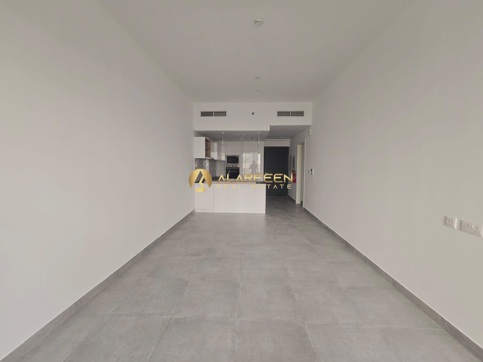 2Brs | Pool View | Prime Location