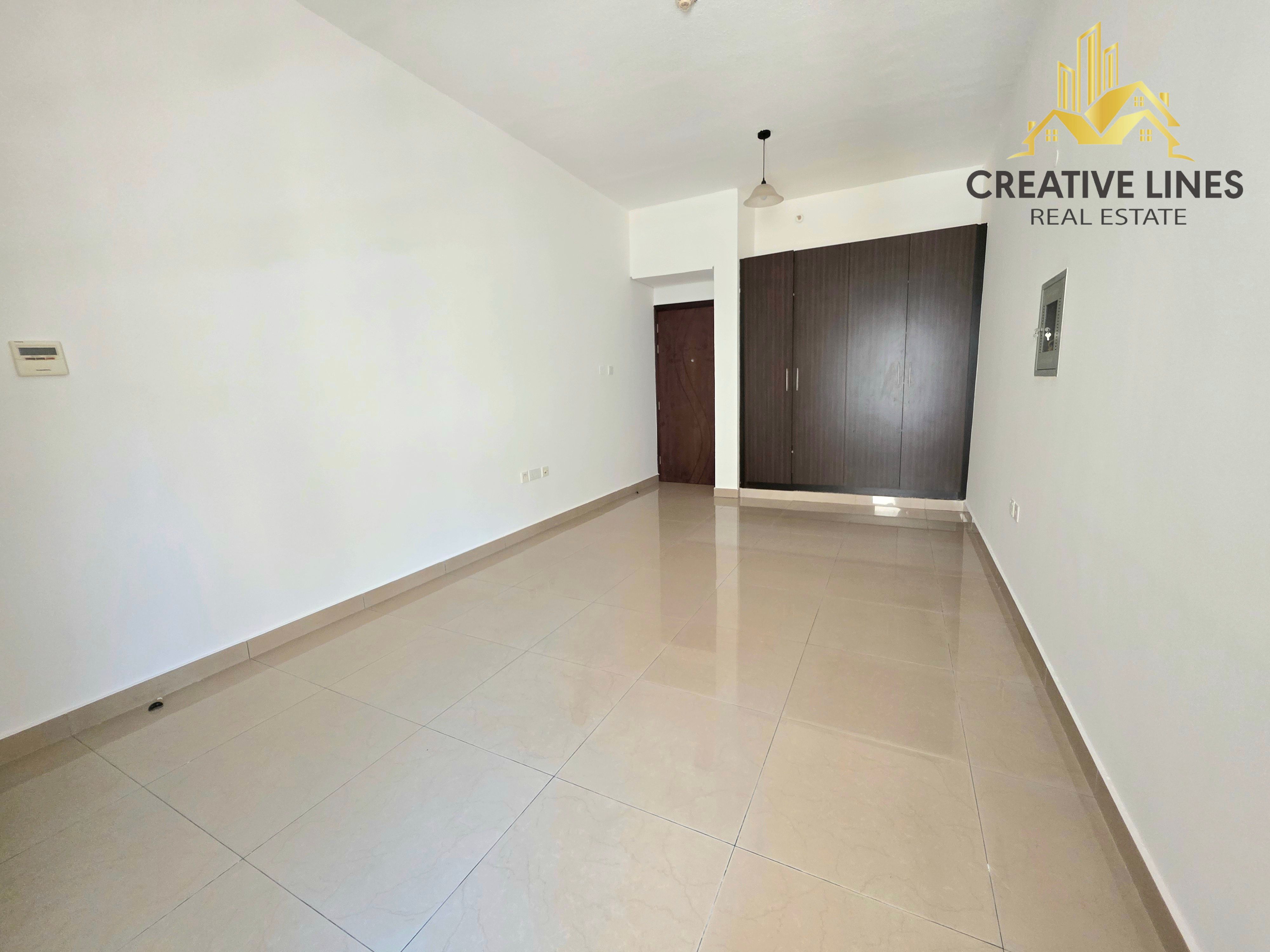 Studio Apartment Available For Rent (Near Dubai Islamic Bank)