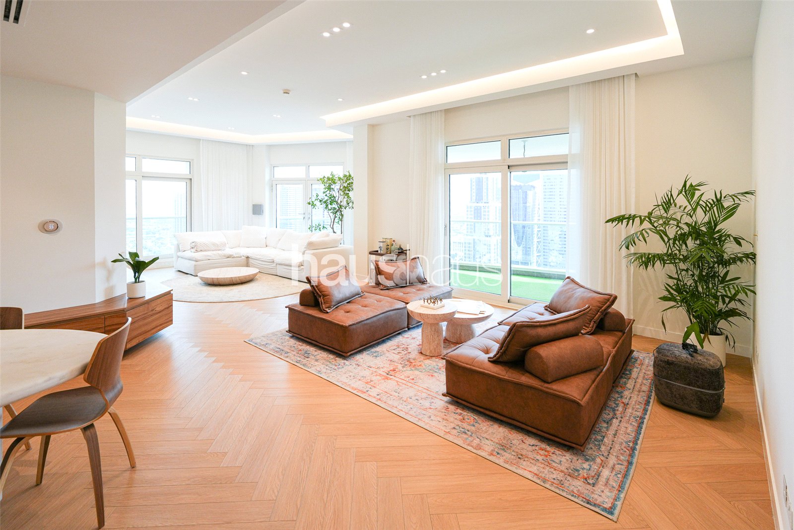 Fully Renovated | Vacant on Transfer | Penthouse