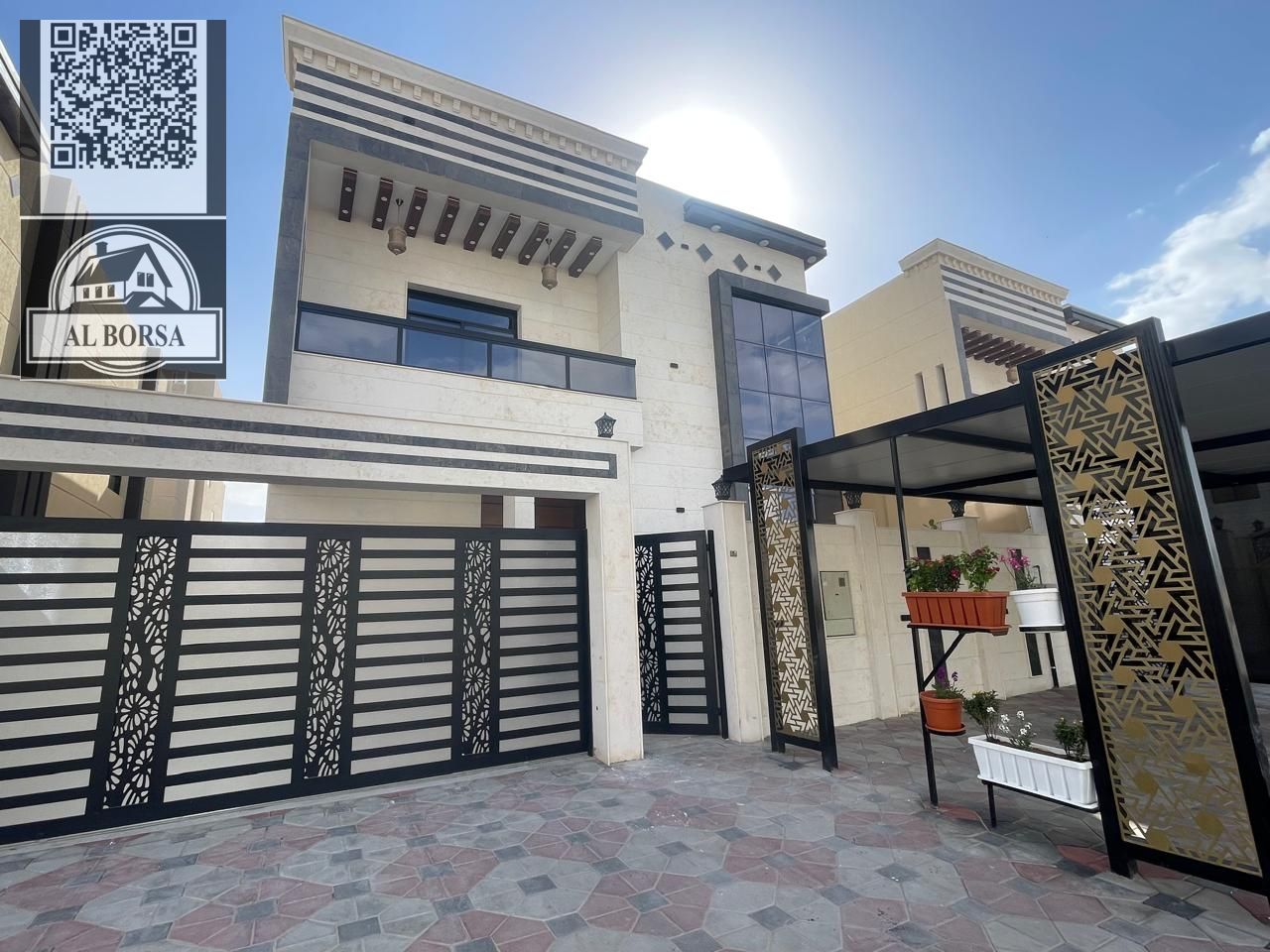 Villa for sale in Al Bahia, Ajman | 5 master bedrooms | Majlis and living room | Maid's room | Land area 3,014 sq ft | Built-up area 3,500 sq ft