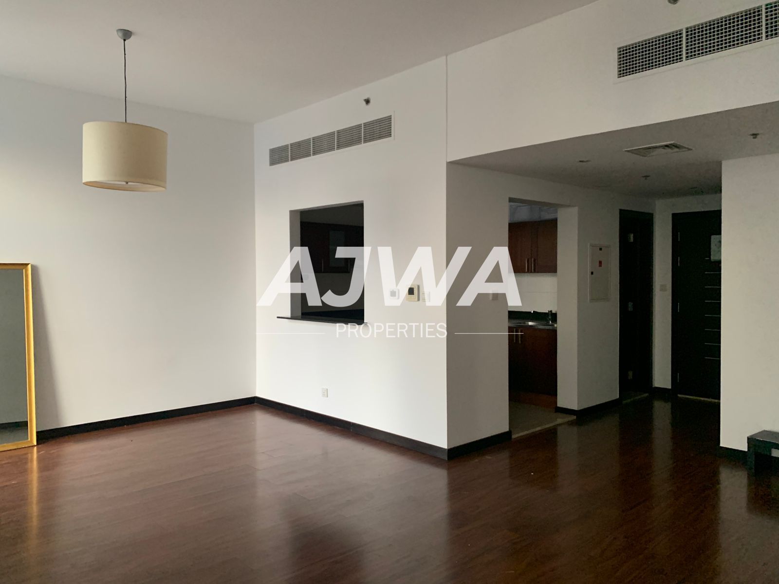1 Bed furnished in Green Lakes opposite Sobha metro station