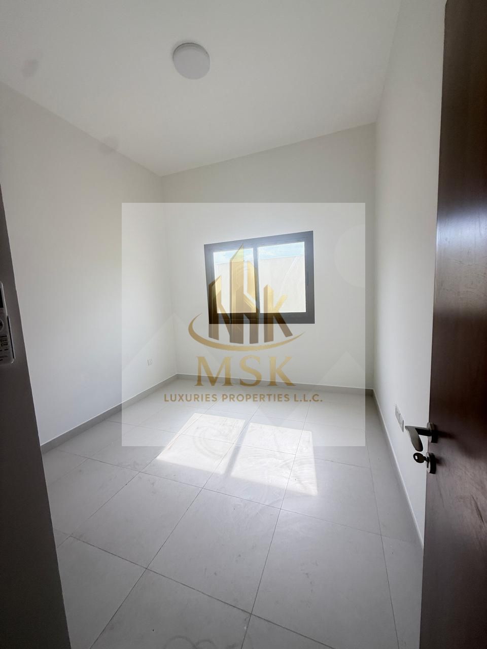 5 BED + MAIDS ROOM | READY TO MOVE | NEAR TO JUMEIRAH GARDEN