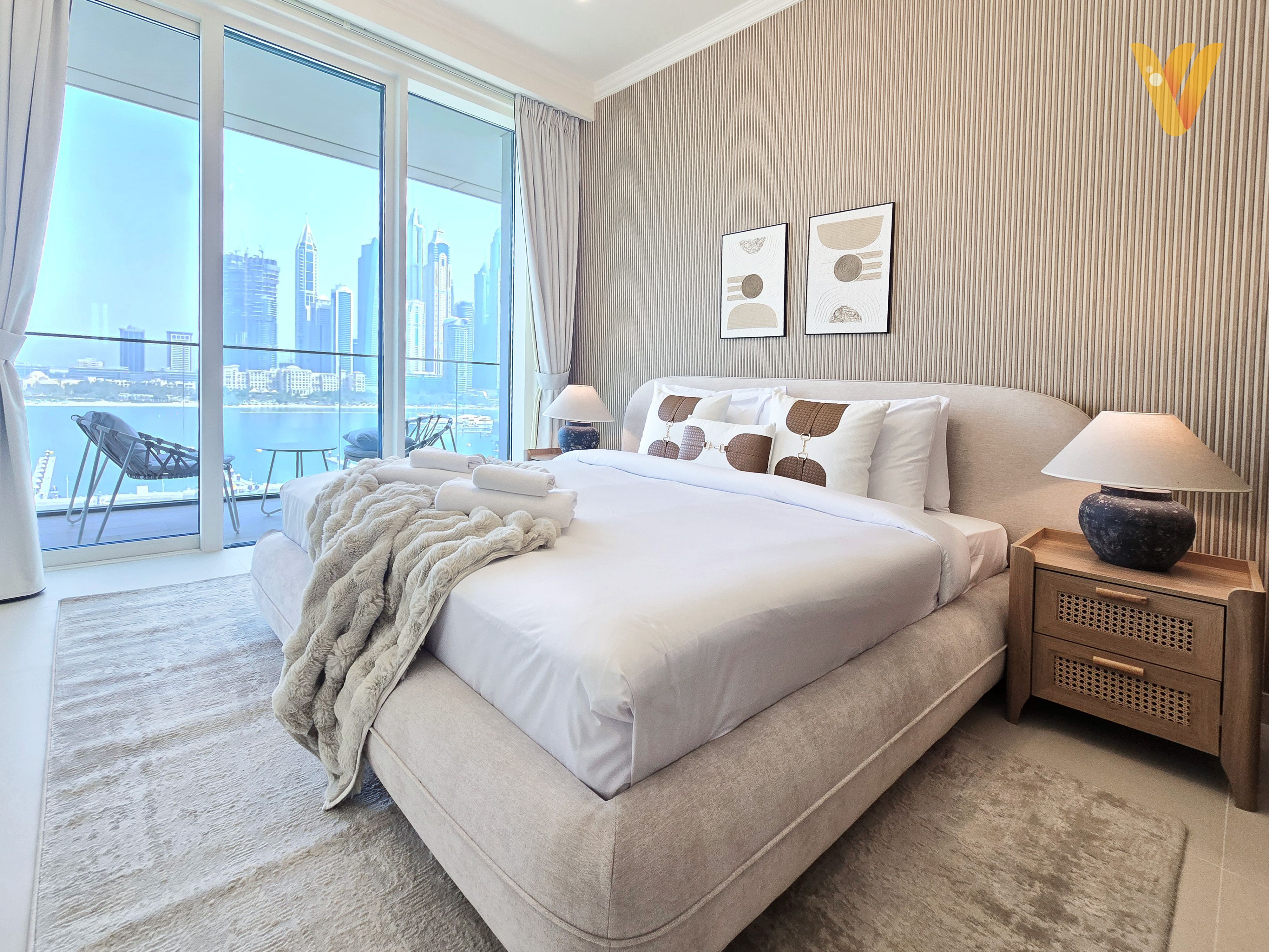 Luxury 2BR | Palace Beach Residence Tower 1 | Emaar Beachfront