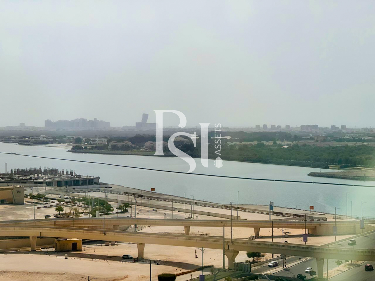 Prime Location | Canal View | Ready to Move