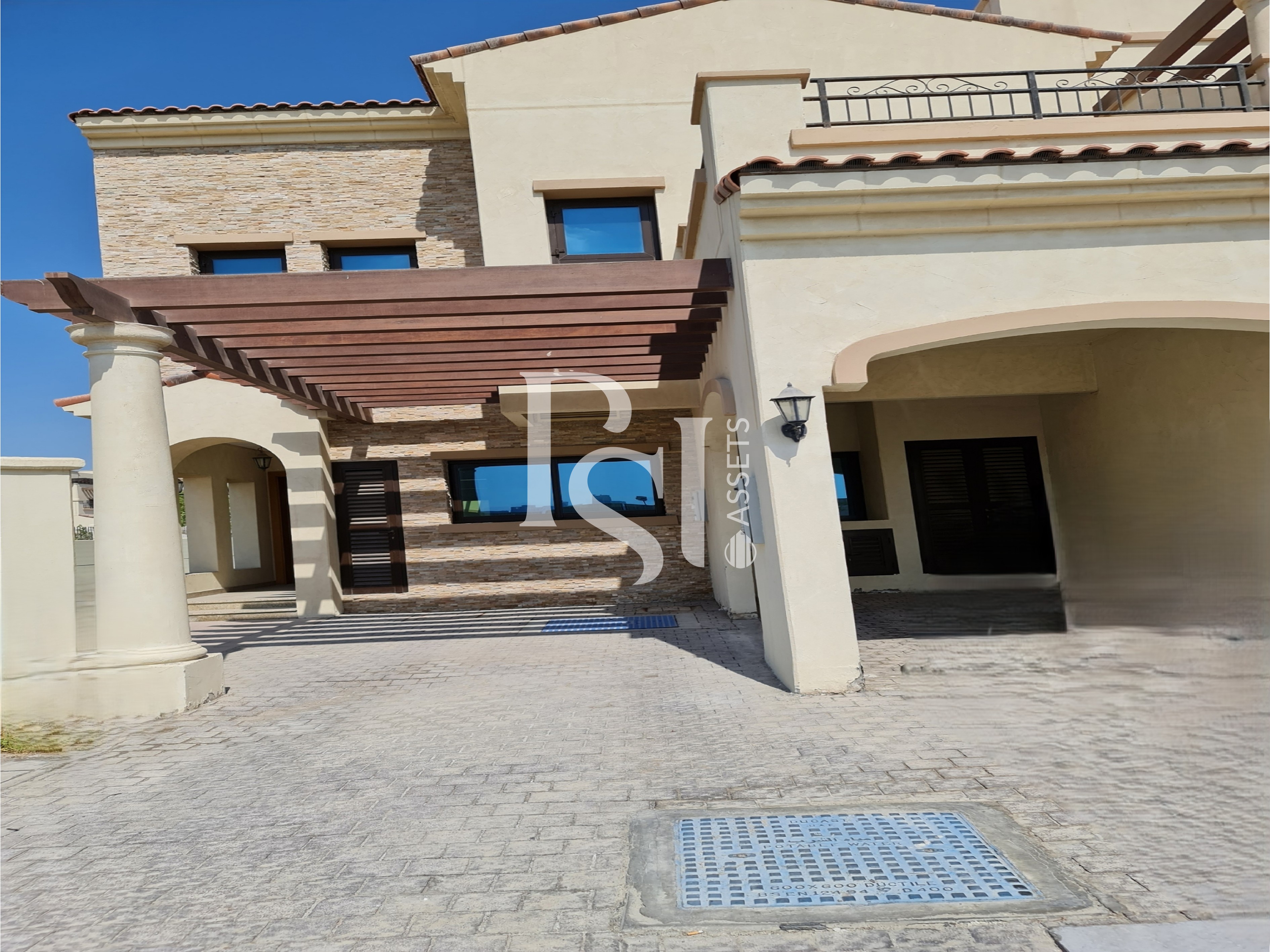 Corner Villa | Spacious Layout | Amazing Location