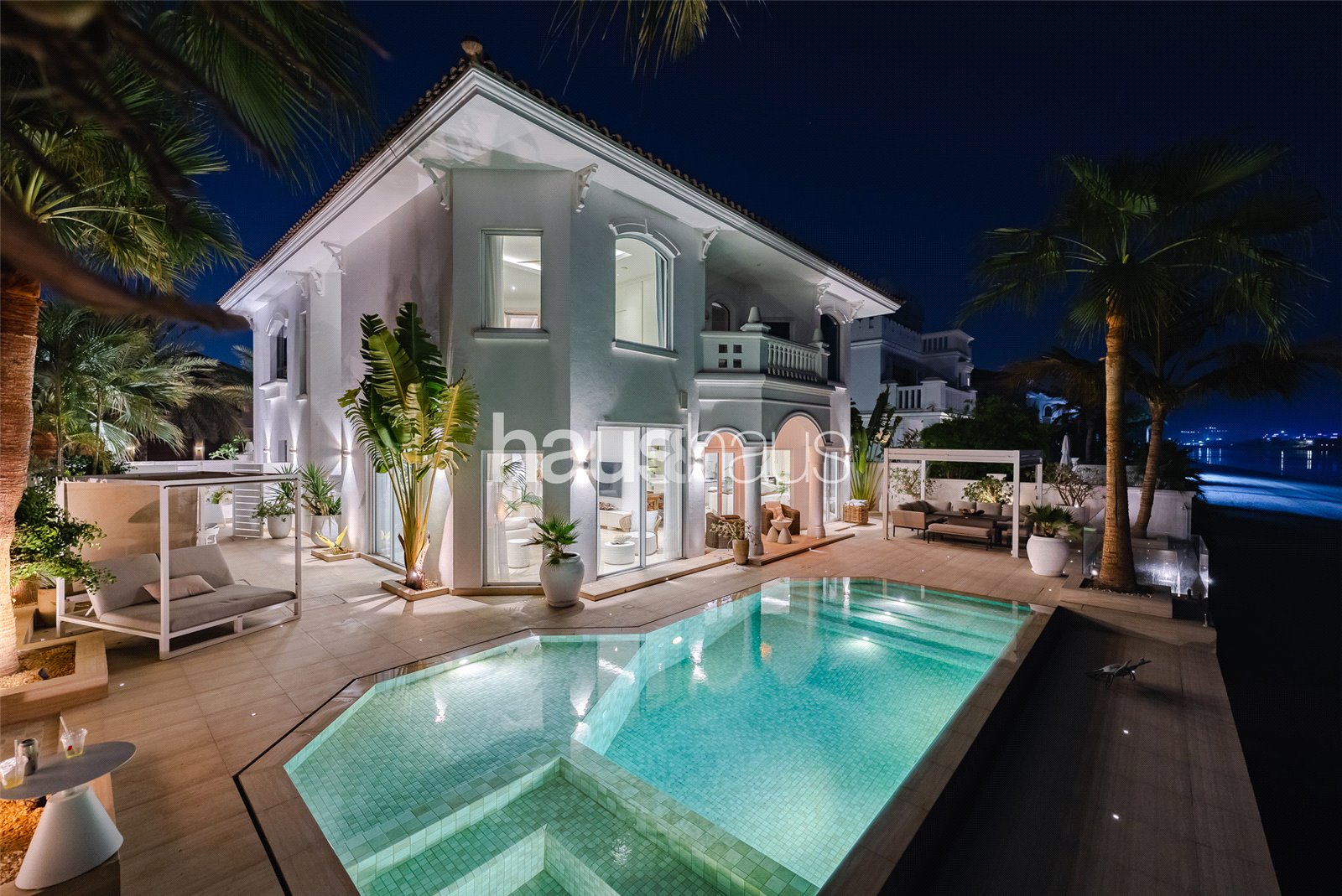 Fully Renovated | Extended Plot | Middle Number