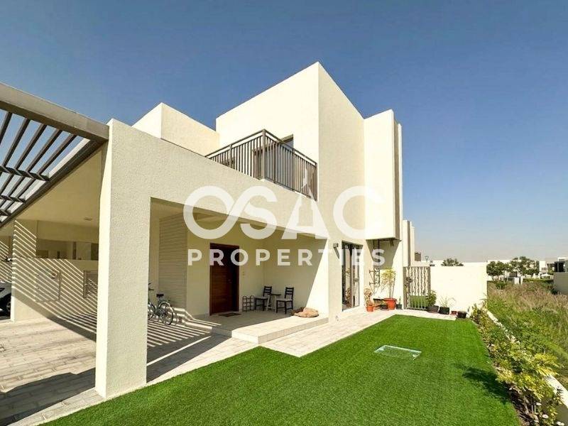 SPACIOUS | BIGGER LAYOUT | CORNER UNIT