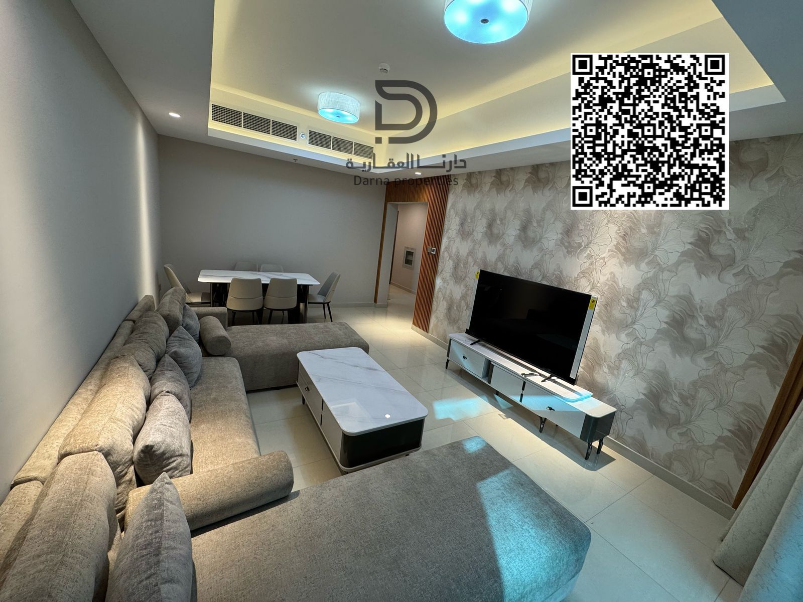 Two bedrooms and a living room / Swimming pool, gym, parking / Good location / Children's play gardens