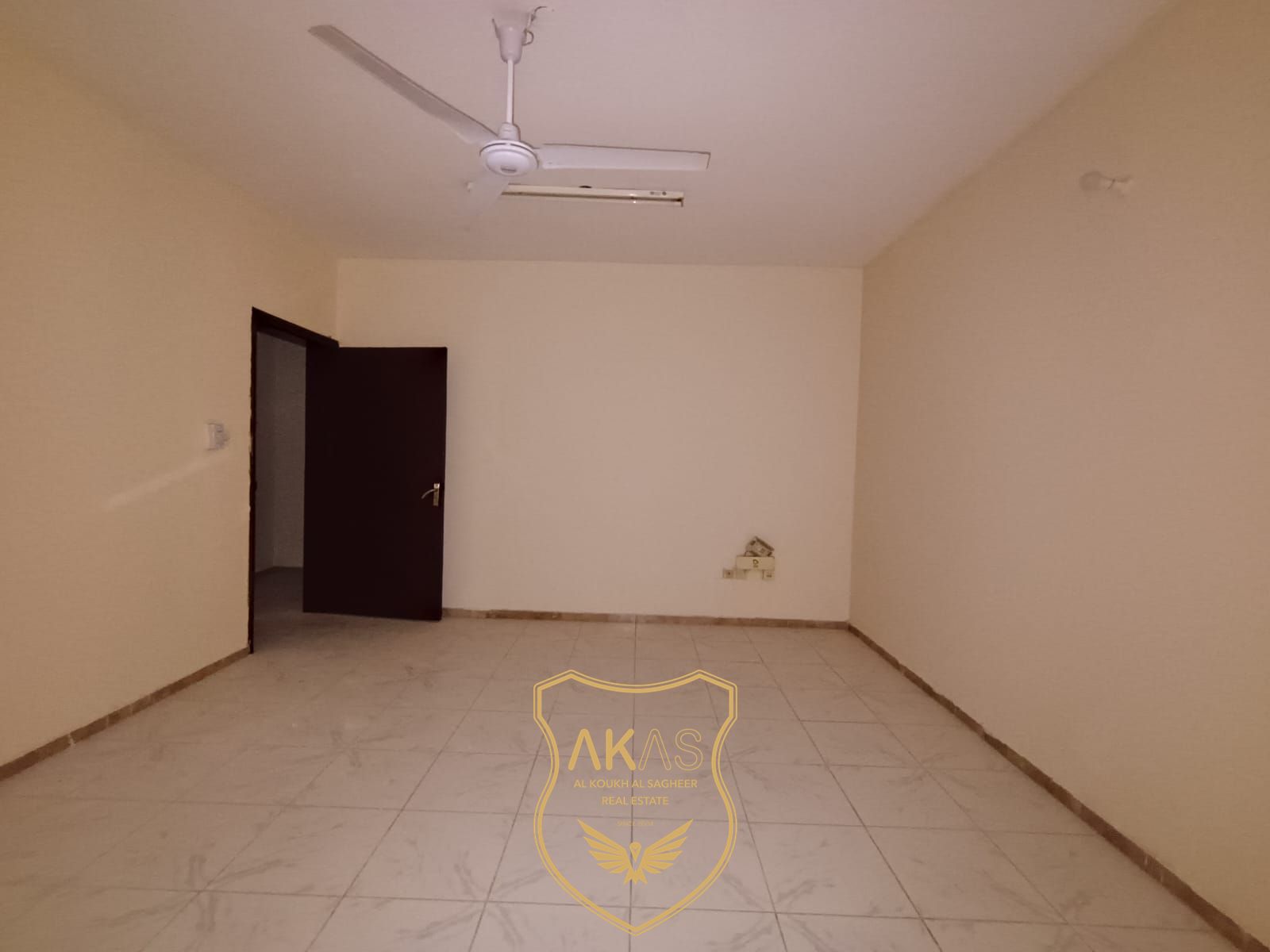 Limited time offer Big 2bhk with balcony 2washroom available in nabba Sharjah