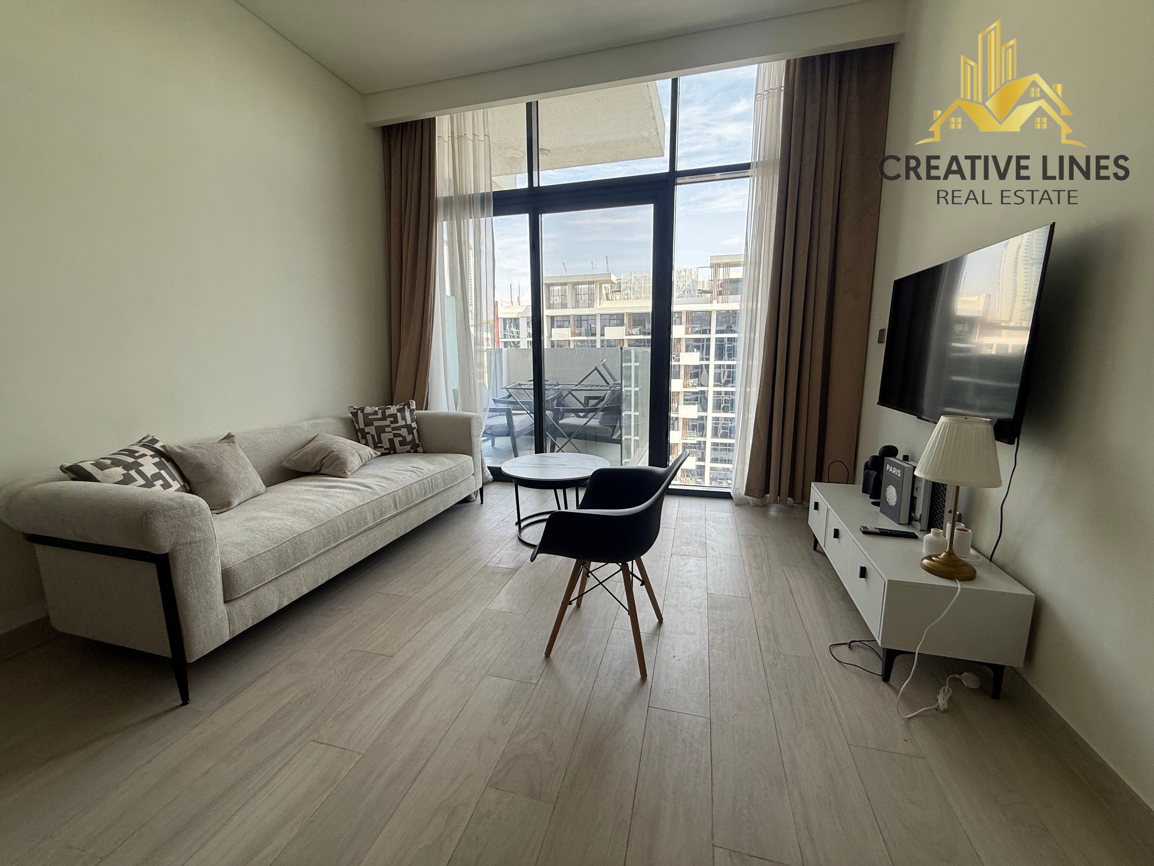 Chiller free!! Fully furnished!! Amazing layout!!